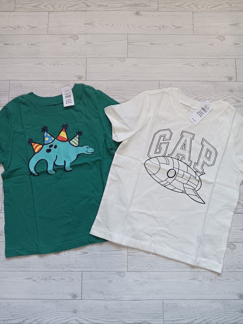 Lot Of 2 NWT Gap Toddler Boy's Logo Graphic Shirt Short Sleeve Size 3T, 4T